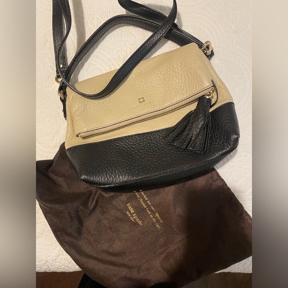 Kate Spade | Southport Avenue Fold Over Leather Shoulder Bag w Dustbag